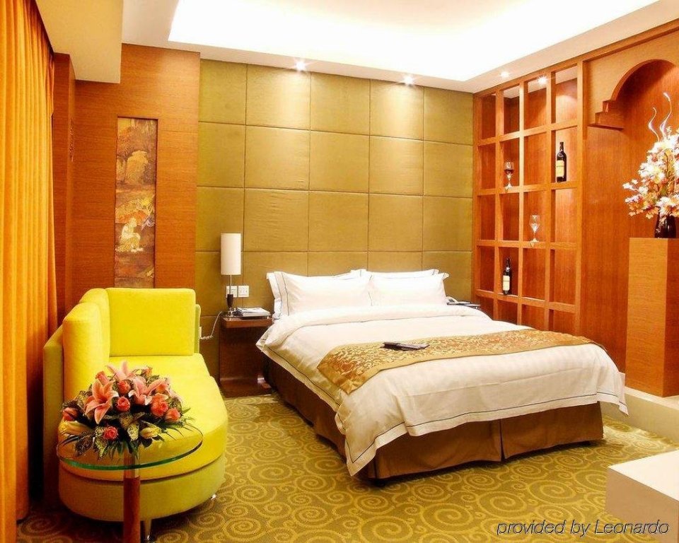 Фото BaseLIVING Wending Serviced Apartment