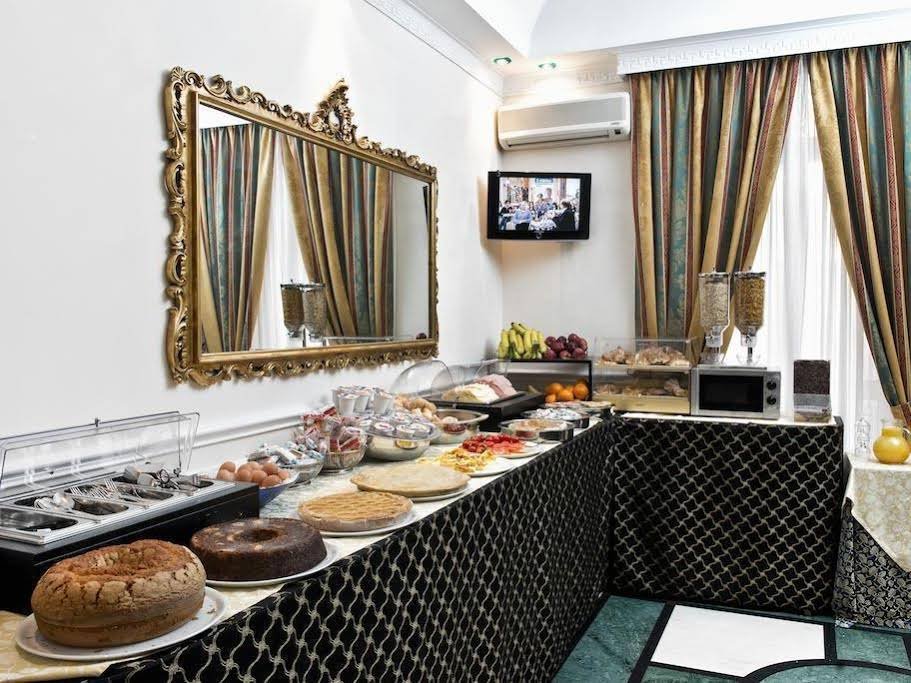 Фото Hotel Sonya