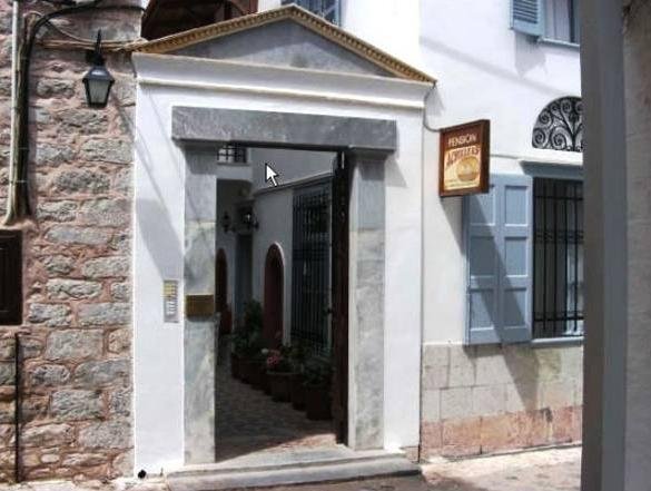 Фото отеля 1