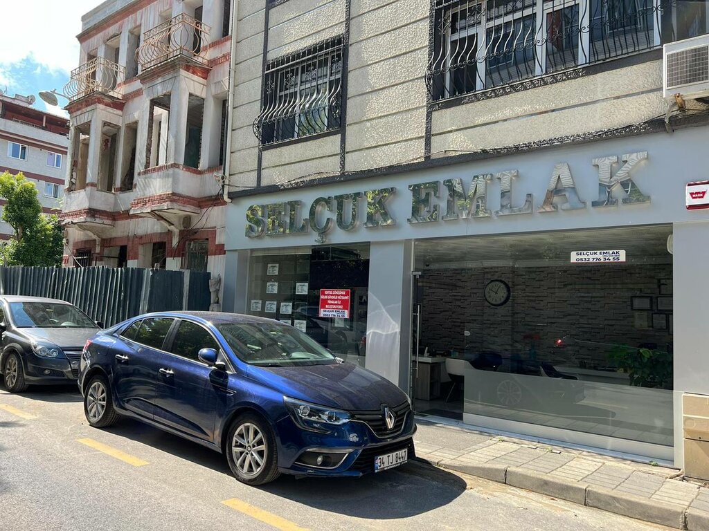 Real estate agency Selçuk Emlak, Istanbul, photo
