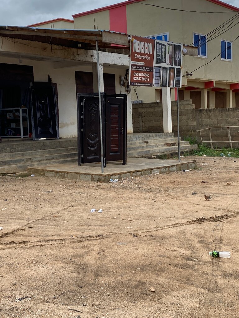 Doors Menscon enterprise, Earth, photo