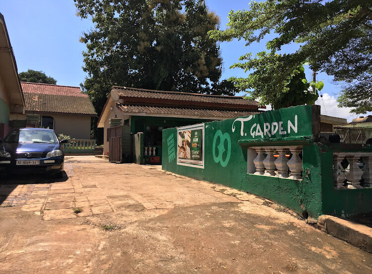 Bar, pub Teak Garden Restaurant and Bar, Kumasi, photo