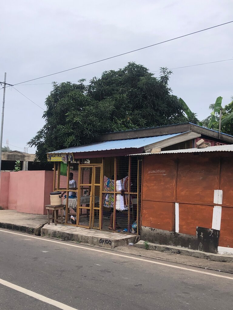 Tailor Mayike Clothing, Accra, photo