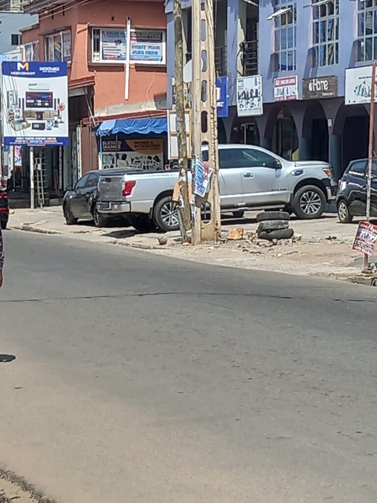 Phone repair Blessed laknica, Accra, photo