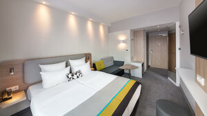 Гостиница Holiday Inn Express Düsseldorf Hauptbahnhof