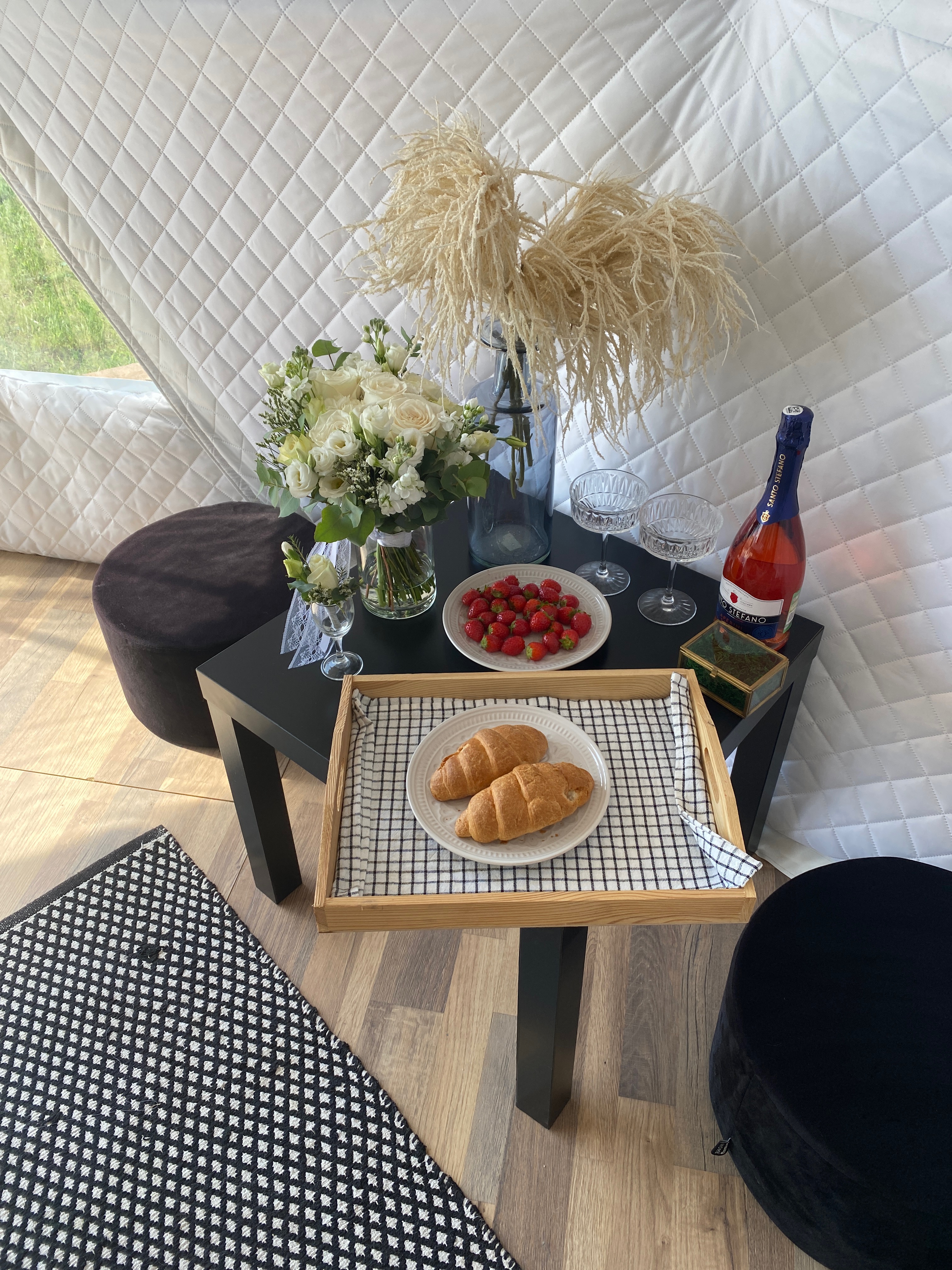 Фото Атмосфера