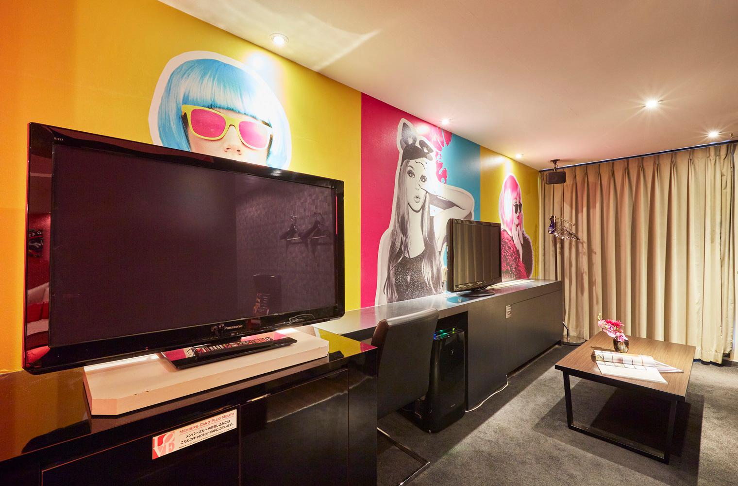 Фото Hotel Love