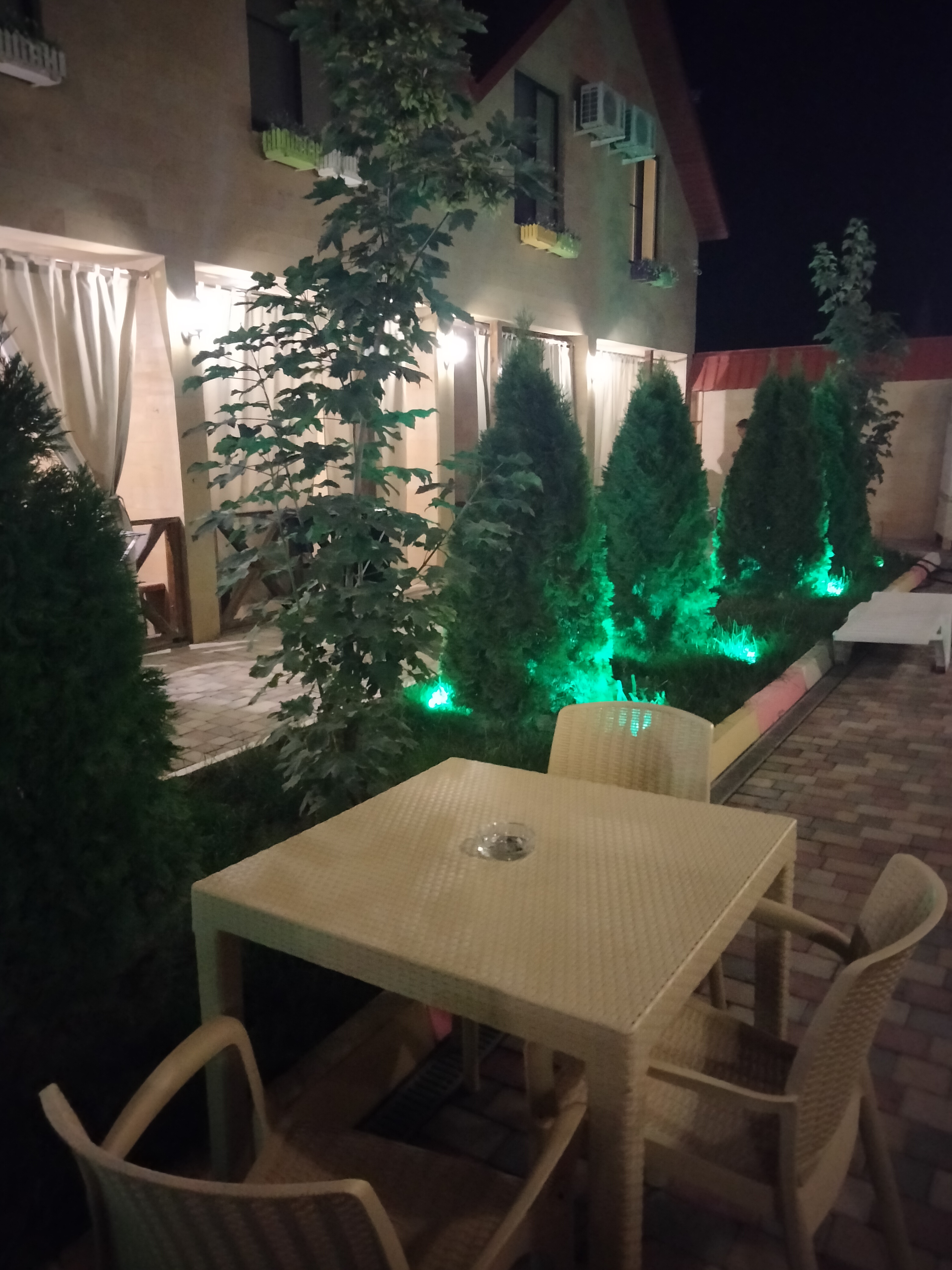 Фото Гостиный дворик