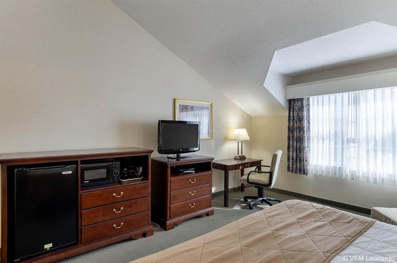 Фото Edgar Hotel Martha's Vineyard, Ascend Hotel Collection