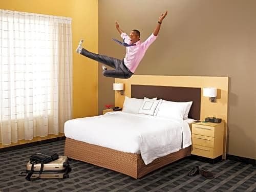 Фото TownePlace Suites by Marriott Denver Downtown