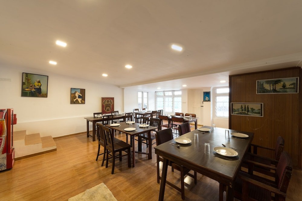 Фото Treebo Trend Whispering Meadows