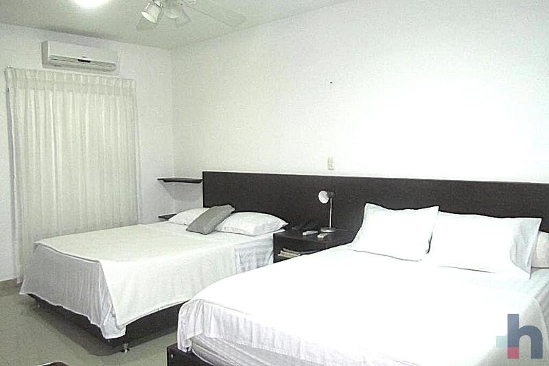 Фото MasHoteles AstraSuite 427