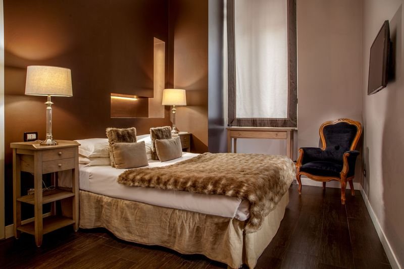 Фото The B Place Hotel