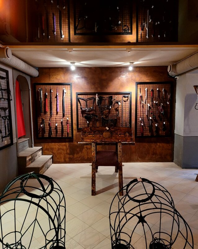 Red Room секс-шоп