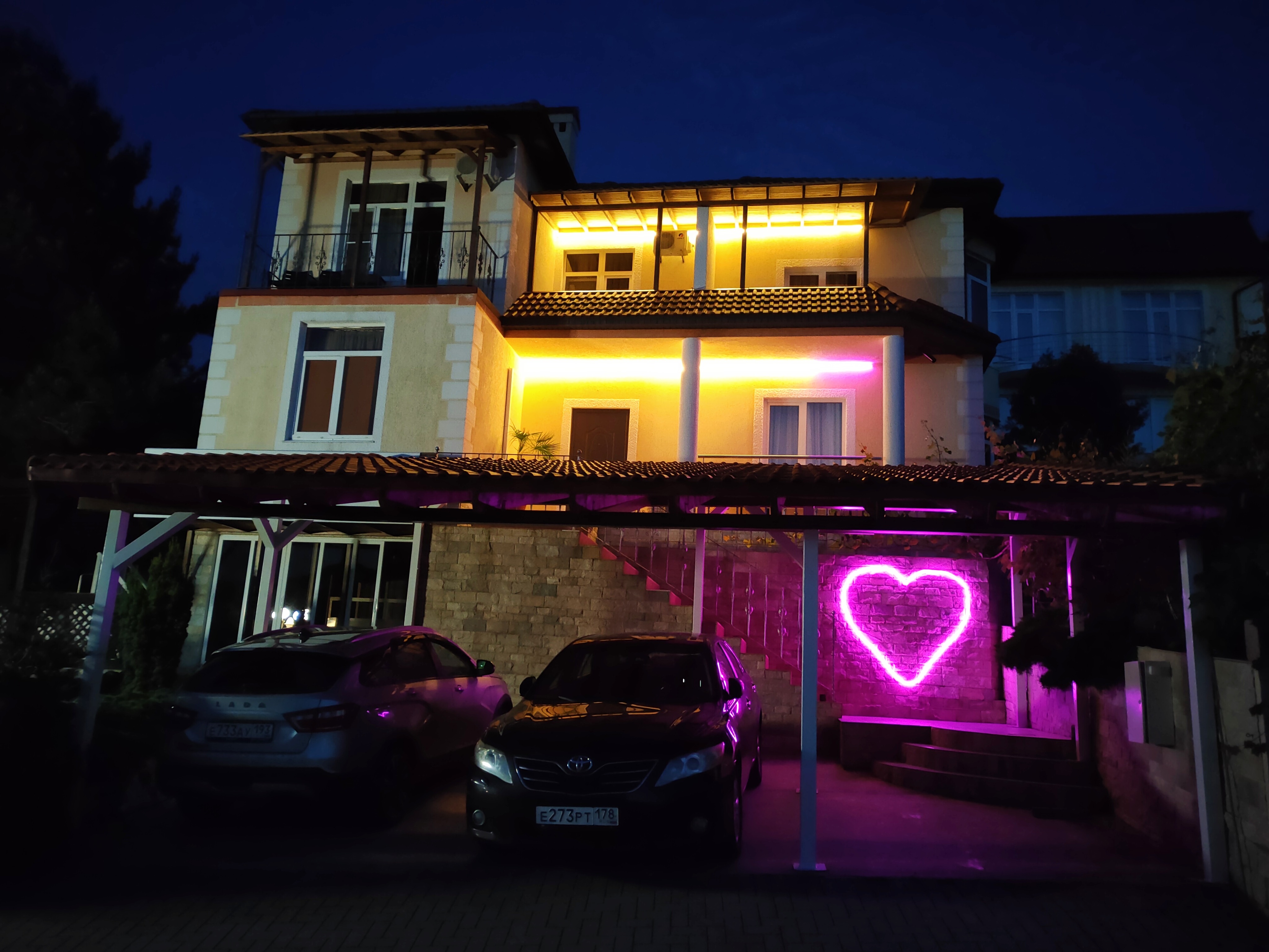 Фото Дом Палермо Премиум