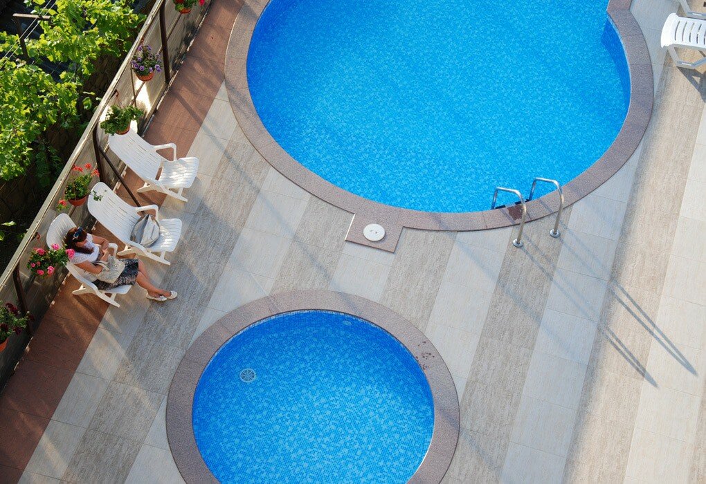 Даниэль отель адлер