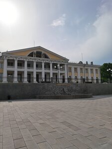 Салаирский дворец культуры (ulitsa Gagarina No:1, Salair), kültür ocakları  Salair'den