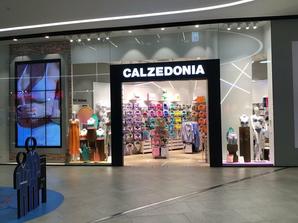 Clothing store Calzedonia, Luxembourg, photo