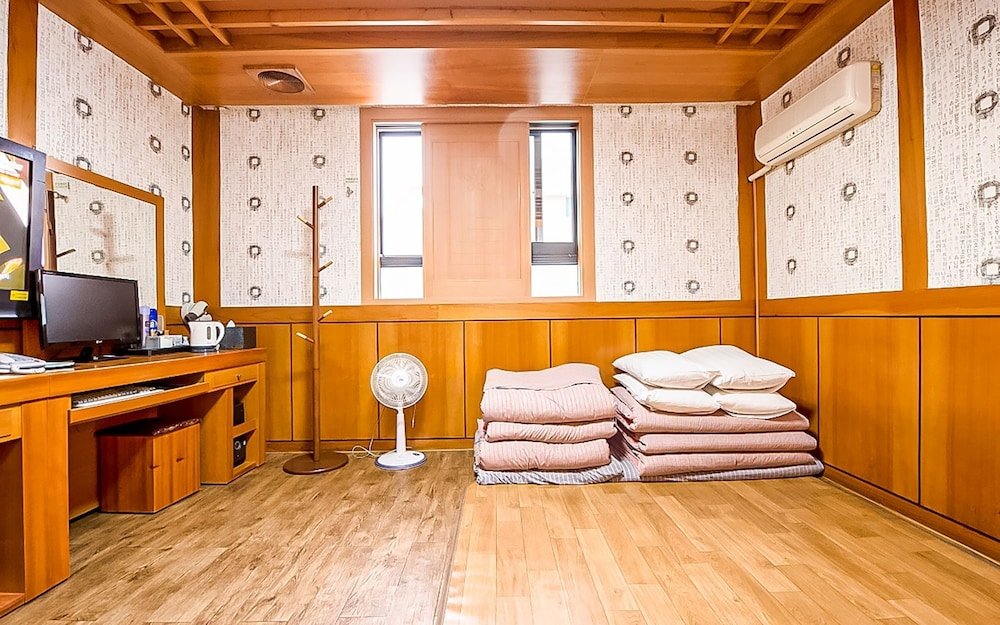 Фото Suncheon Noblesse Hotel