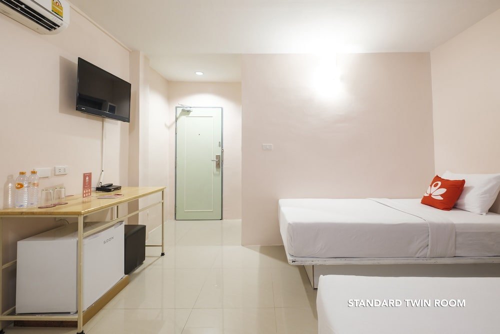Фото Bird Room Hotel - Pratunam