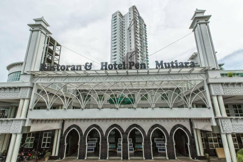 Гостиница Hotel Pen Mutiara