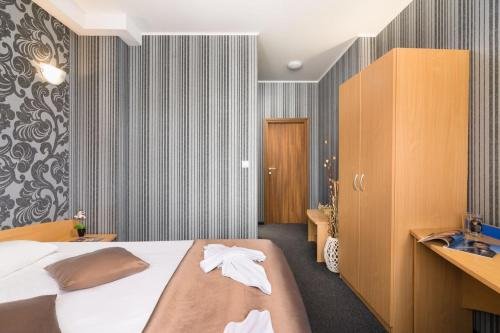 Фото Hotel Central Point