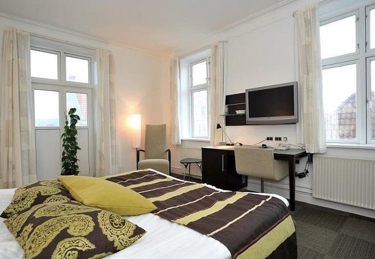 Фото отеля 3