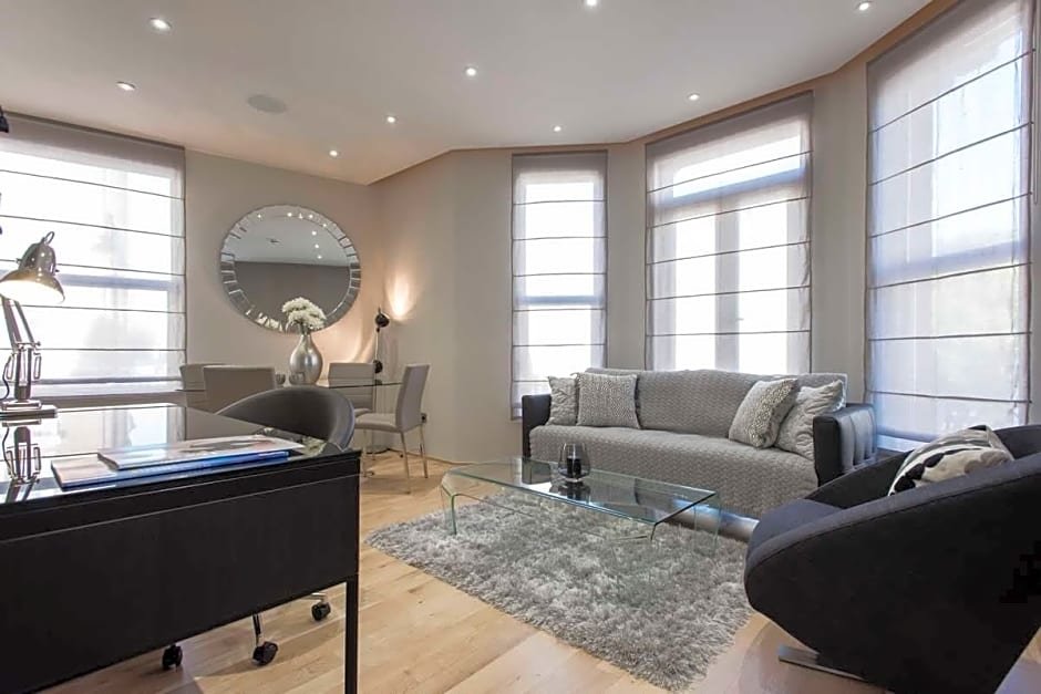 Фото The Harrington Residences