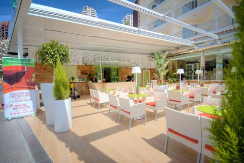 Внешний вид отеля Hotel Servigroup Calypso в Бенидорме, фото 3