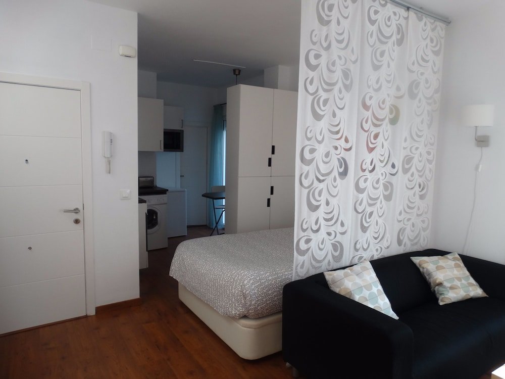 Фото Málaga Apartamentos