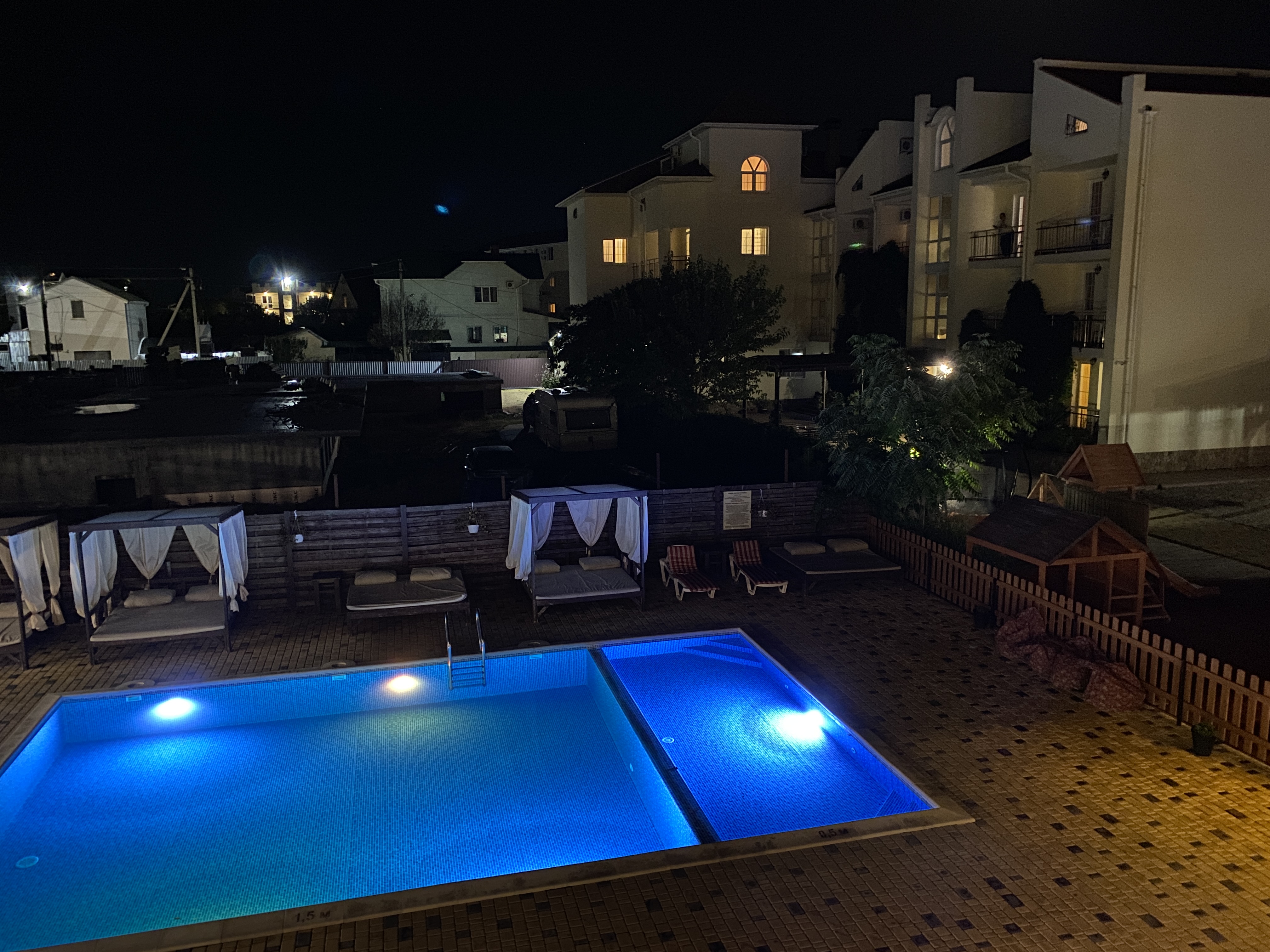 Фото Марикон