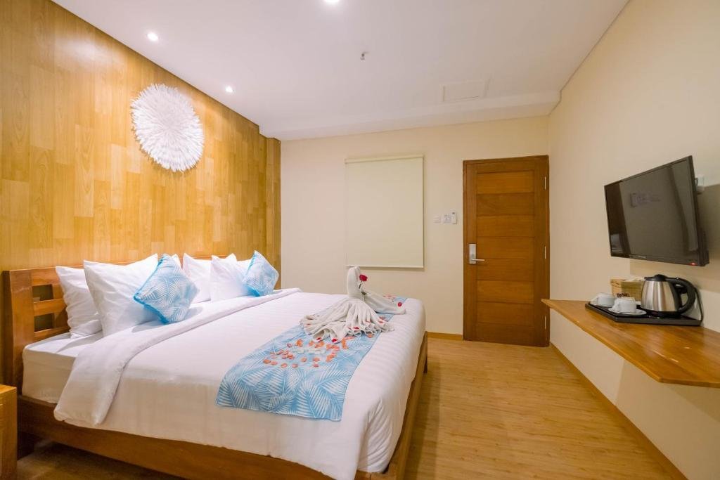 Фото Caroline Hostel