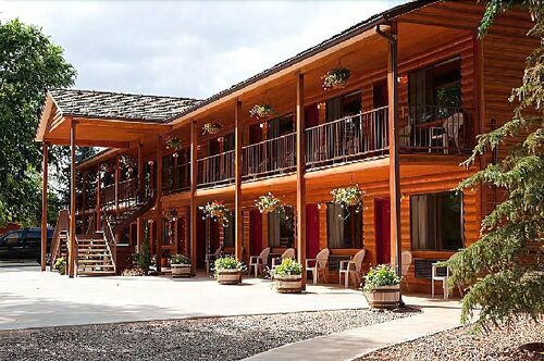 Гостиница Austin's Chuckwagon Lodge