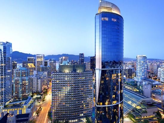 Фото Sheraton Vancouver Wall Centre