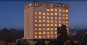 Гостиница Courtyard by Marriott Amritsar