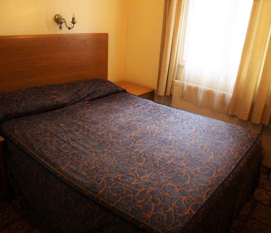 Фото Mornington Hotel London Victoria