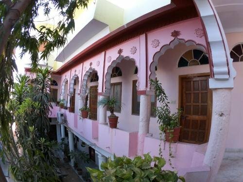 Гостиница Aroma Resort Pushkar в Пушкаре