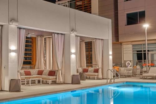 Фото JW Marriott Anaheim Resort