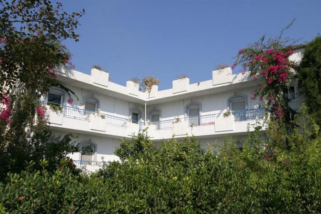 Фото Gorgona Hotel