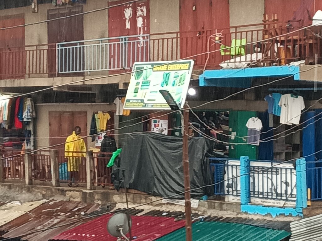 Clothing store Maame Enterprise, Accra, photo