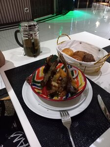 Space (Amir Temur Avenue, 109), restaurant