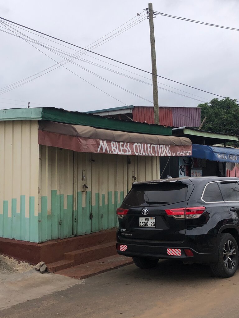 Clothing store M. Bless Collections, Accra, photo