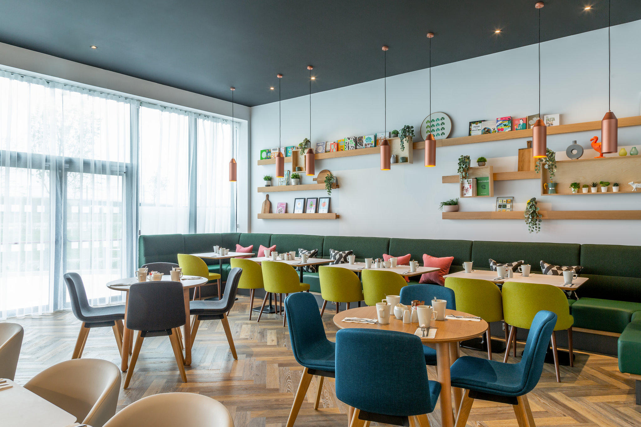 Фото 158242913888