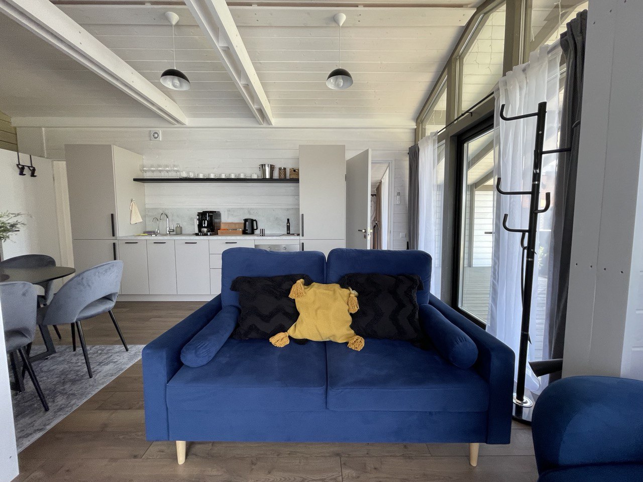 Фото Two House River