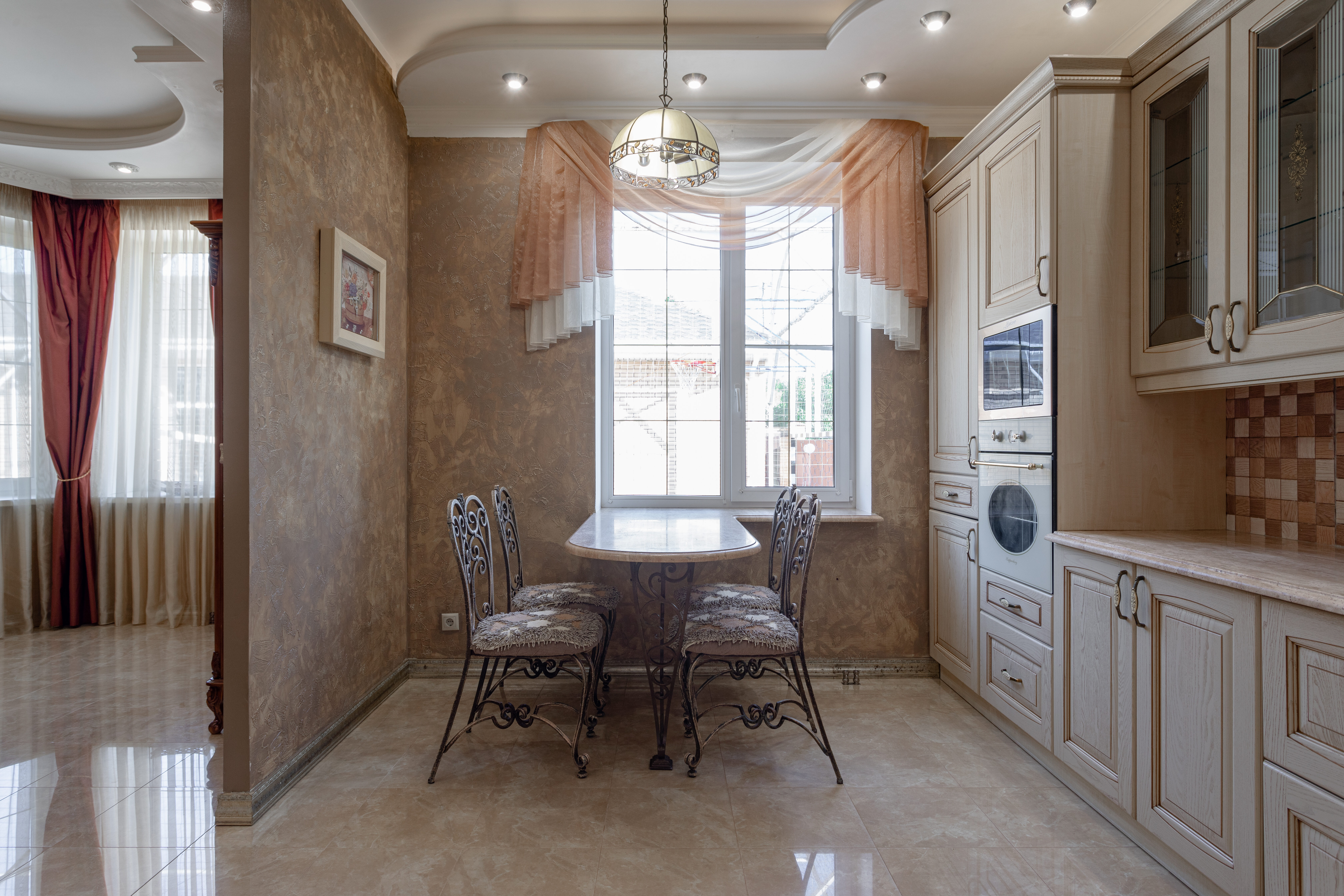 Фото Особняк в ЛУНЁВО