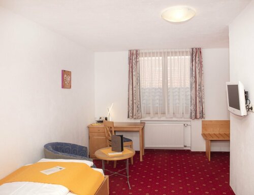 Внешний вид отеля Alpenhotel Rieger в Миттенвальде, фото 4