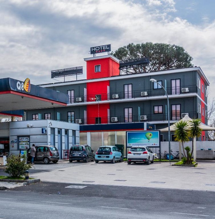 Фото Reggia Suite SPA Hotel