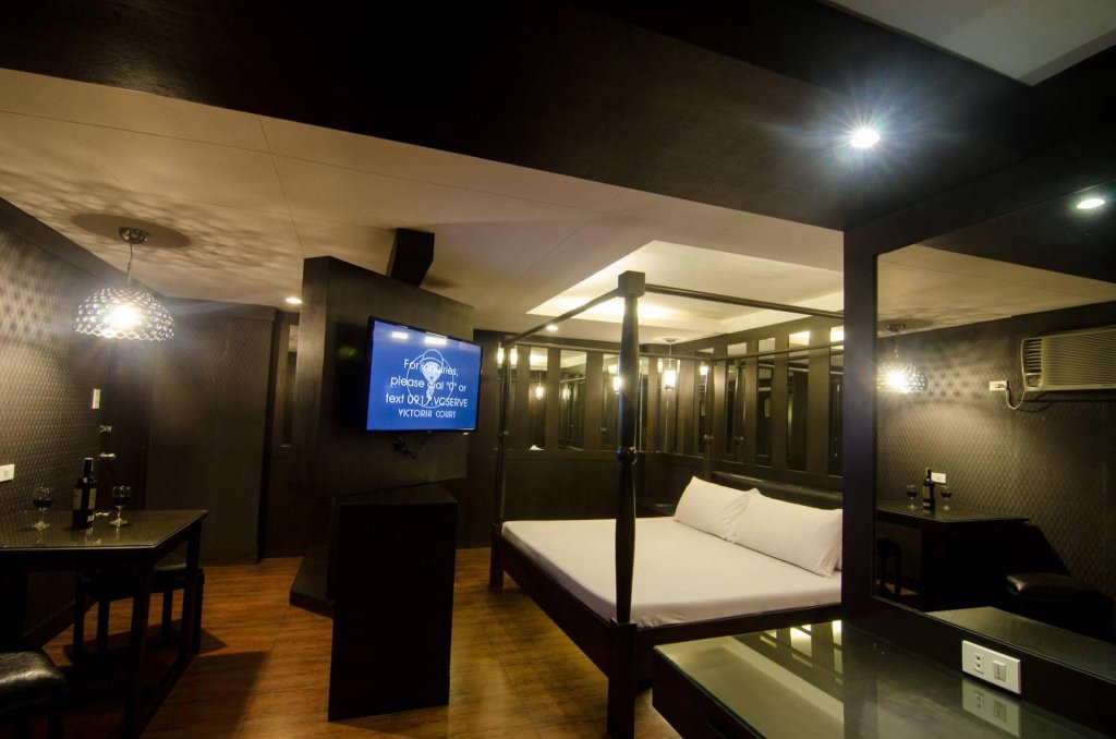 Фото Victoria Court Malabon