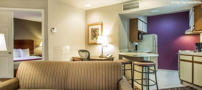 Фото Quality Suites Atlanta Buckhead Village North