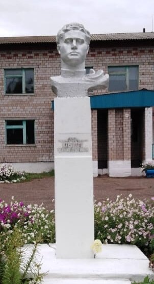 Monument, memorial Бюст Героя Советского Союза Васильева Василия Семеновича, Republic of Bashkortostan, photo